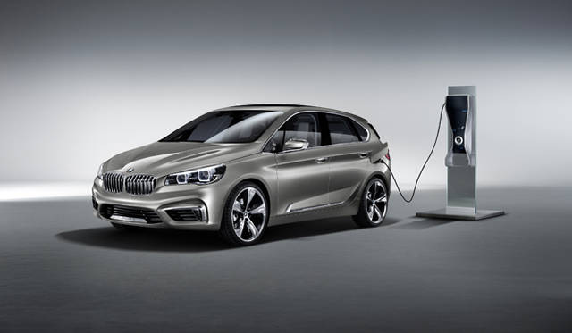 <strong>BMW Concept Active Tourer｜ビー・エム・ダブリュー コンセプト アクティブ ツアラー</strong>