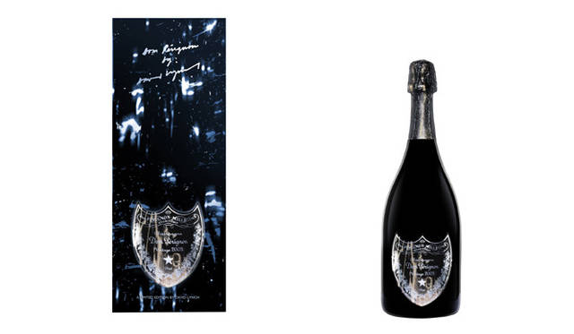 <strong>独創的なふたつの世界が出会う 「ドン ペリニヨン BY デヴィッド・リンチ」</strong>　ドン ペリニヨン ヴィンテージ 2003 デヴィッド・リンチ ギフトボックス入り　2万1000円（税込）　2012年11月初旬発売
