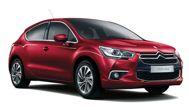 <strong>Citroen DS4｜シトロエンDS4</strong><br />ボディカラー「ルージュバビロン」のChic