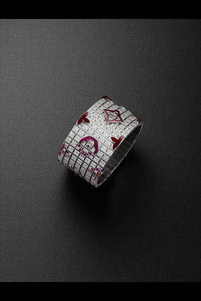 <strong>LOUIS VUITTON｜ルイ・ヴィトン</strong>　「ヴォワイヤージュ ダン ル タン」