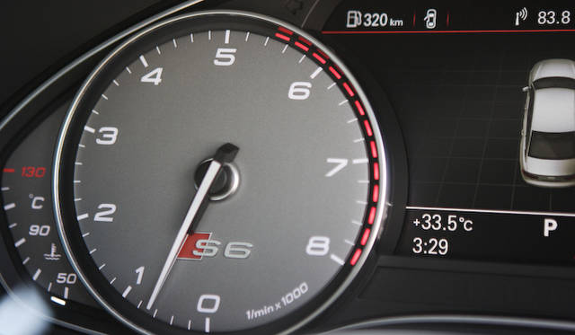 <strong>Audi S6｜アウディ S6</strong>