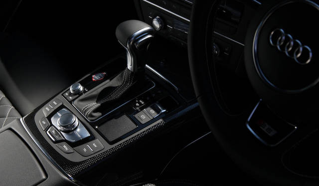 <strong>Audi S6｜アウディ S6</strong>