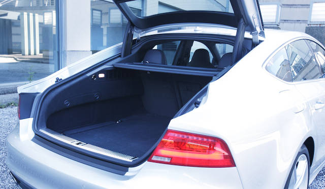 <strong>Audi S7 Sportback｜アウディ S7 スポーツバック</strong>