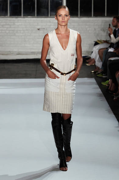 　2013年春夏コレクション