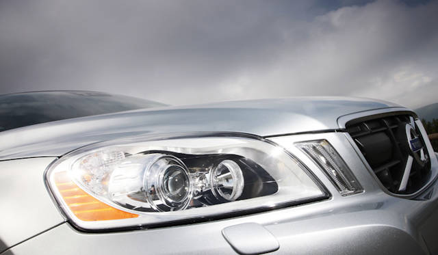 <strong>VOLVO XC60 T5 R-DESIGN｜ボルボ XC60 T5 R デザイン</strong>