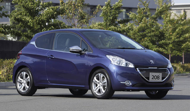 <strong>Peugeot 208｜プジョー 208</strong>