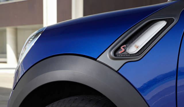 <strong>MINI Paceman｜ミニ ペースマン</strong>