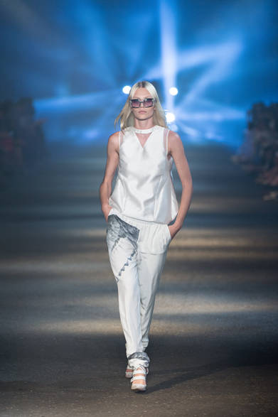 GP_SS13_009  2013年春夏コレクション