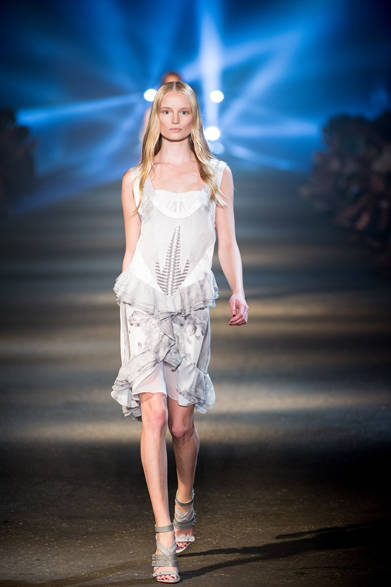 GP_SS13_030  2013年春夏コレクション