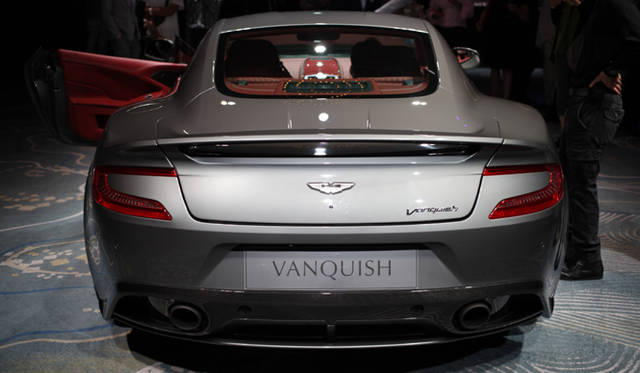 <strong>Aston Martin Vanquish｜アストンマーティン ヴァンキッシュ</strong>