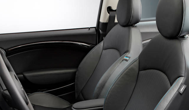 <strong>MINI Cooper S Bayswater Package｜ミニ クーパーS ベイズウォーター パッケージ</strong>