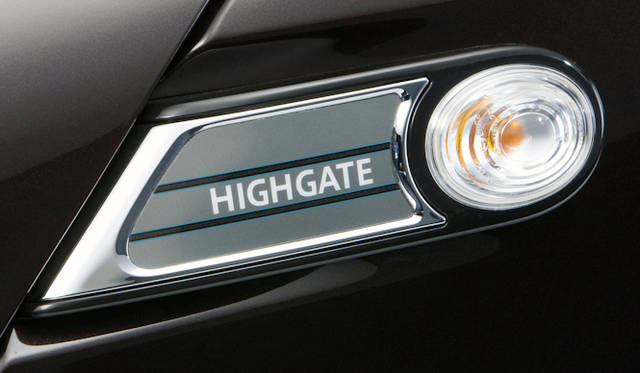 <strong>MINI Cooper S Convertible Highgate Package｜<br />ミニ クーパー S コンバーチブル ハイゲート パッケージ</strong>