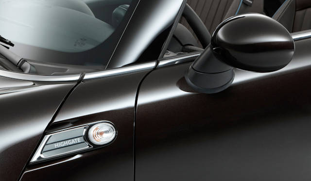 <strong>MINI Cooper S Convertible Highgate Package｜<br />ミニ クーパー S コンバーチブル ハイゲート パッケージ</strong>