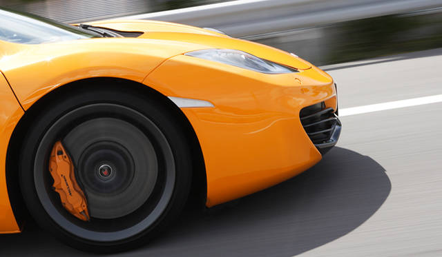 <strong>McLaren MP4-12C｜マクラーレン MP4-12C</strong>