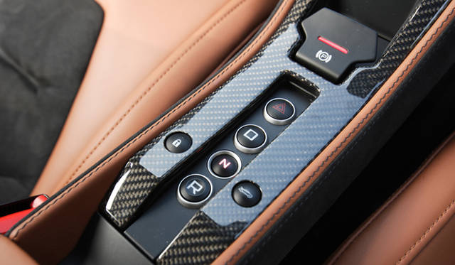 <strong>McLaren MP4-12C｜マクラーレン MP4-12C</strong>