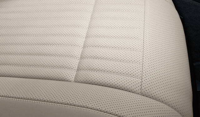 <strong>Mercedes-Benz CL 550 BlueEFFICIENCY Grand Edition｜メルセデス・ベンツ CL 550 ブルーエフィシェンシー グランド エディション</strong>