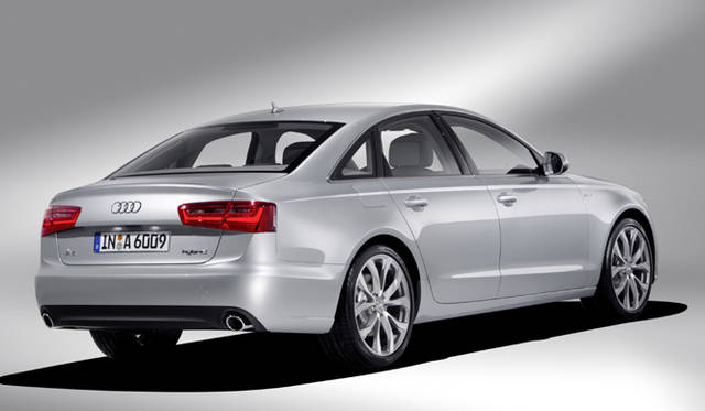 <strong>Audi A6 hybrid｜アウディ A6 ハイブリッド</strong>