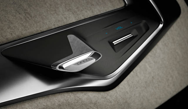 <strong>Peugeot ONYX｜プジョー オニキス</strong>