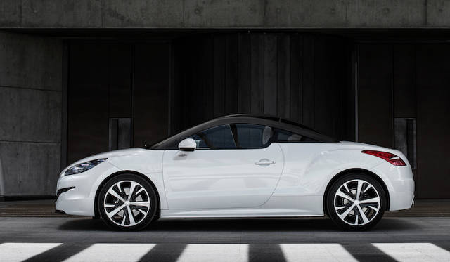 <strong>Peugeot RCZ｜プジョー RCZ</strong>