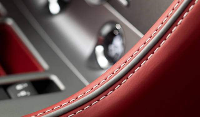 <strong>Aston Martin DB9｜アストンマーティン DB9</strong>