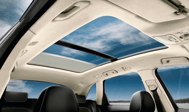 <strong>Audi SQ5 TDI Audi exclusive concept｜<br />アウディ SQ5 TDI アウディ エクスクルーシブ コンセプト</strong>