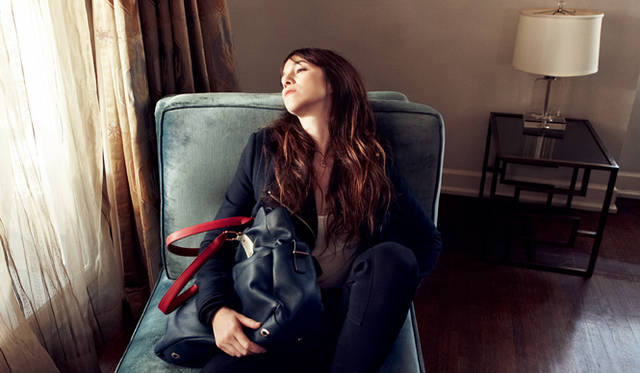 <strong>TOMMY HILFIGER│トミー ヒルフィガー</strong>　シャルロット・ゲンズブール