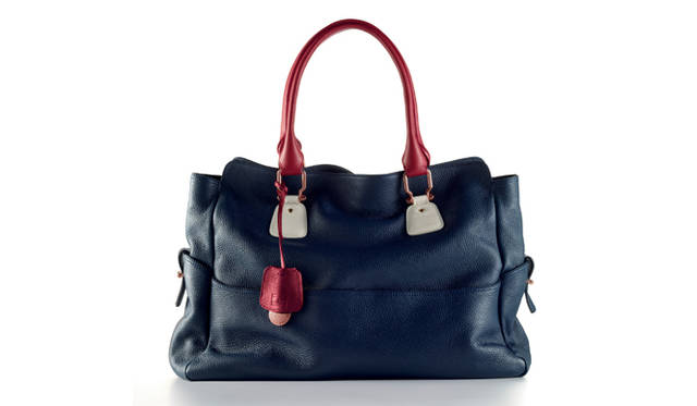 <strong>TOMMY HILFIGER│トミー ヒルフィガー</strong>　レザートートバッグ　3万450円