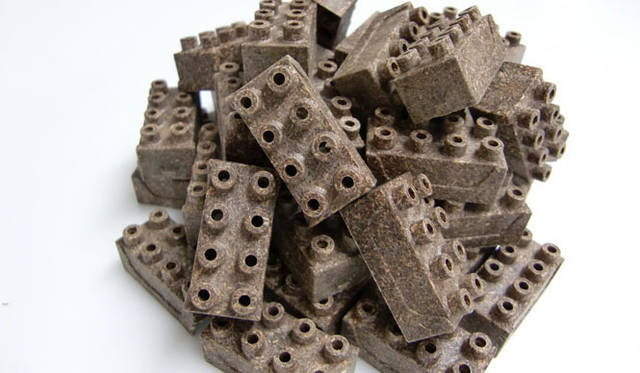 <strong>森のライフスタイル研究所</strong>　からまつブロック(1箱50ピース)