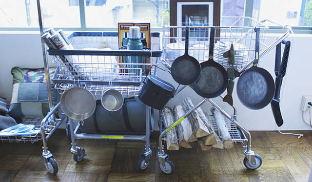 EXHIBITION｜作原文子のプロジェクト「mountain morning - khaki - by Fumiko Sakuhara」(写真は昨年春に開催した様子)