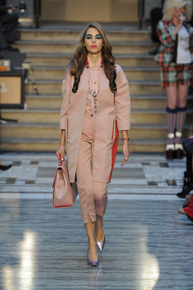 　2013年春夏コレクション