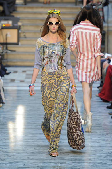 　2013年春夏コレクション