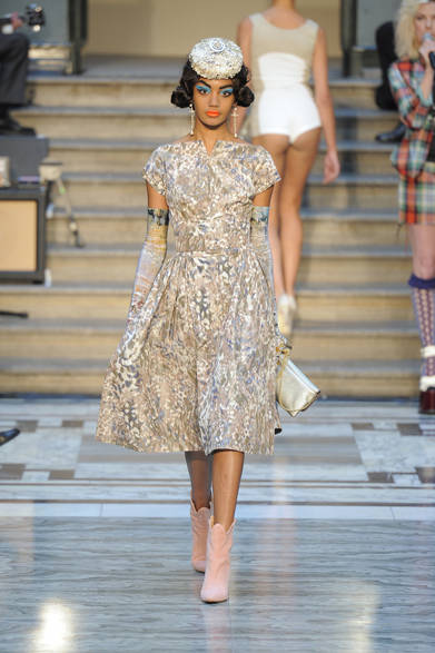 　2013年春夏コレクション