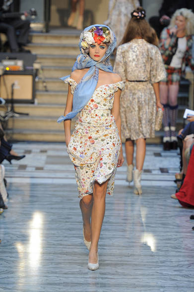 　2013年春夏コレクション