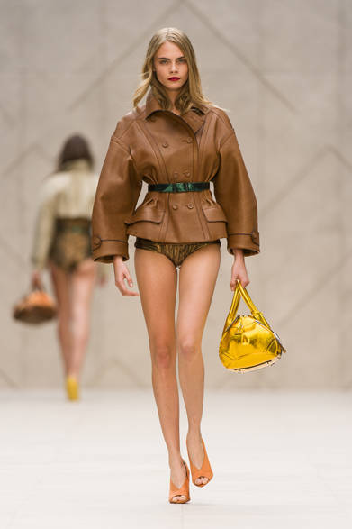 　2013年春夏コレクション