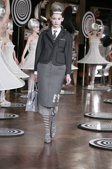 　2013年春夏コレクション　©Dan and Corina Lecca