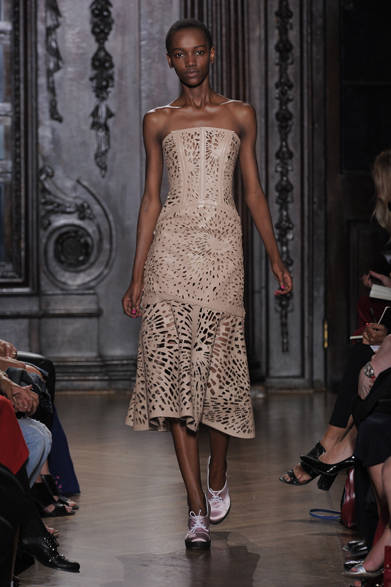 　2013年春夏コレクション