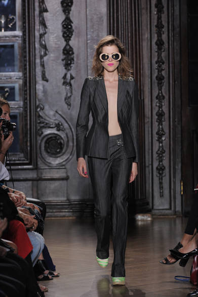 　2013年春夏コレクション