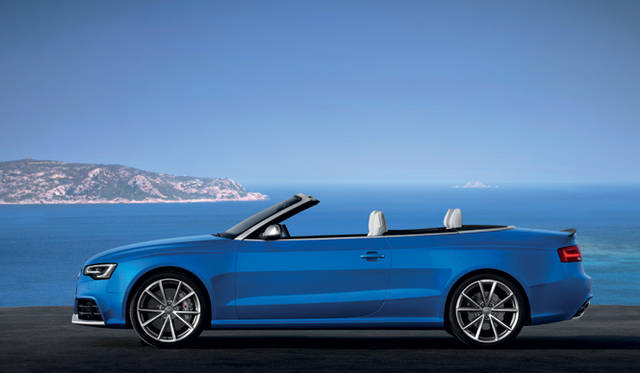 <strong>Audi RS5 Cabriolet｜アウディRS5 カブリオレ</strong>