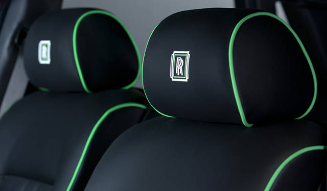 <strong>Rolls-Royce Phantom Saloon｜ロールス・ロイス ファントム サルーン</strong>