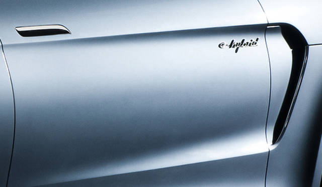 <strong>Porsche Panamera Sport Tourismo｜ポルシェ パナメーラ スポーツツーリスモ</strong>