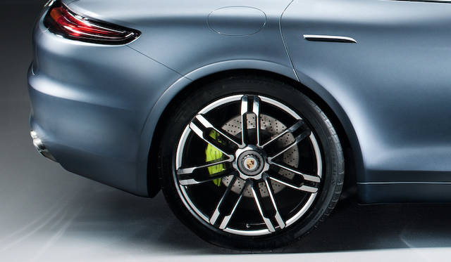 <strong>Porsche Panamera Sport Tourismo｜ポルシェ パナメーラ スポーツツーリスモ</strong>