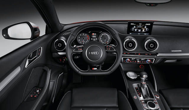 <strong>Audi S3｜アウディ S3</strong>