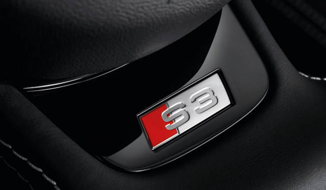 <strong>Audi S3｜アウディ S3</strong>