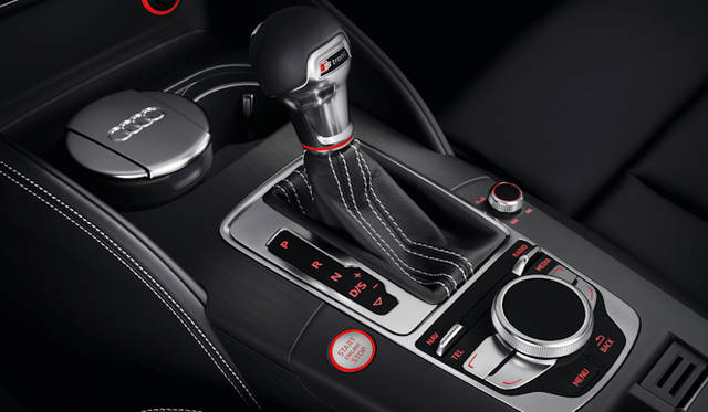 <strong>Audi S3｜アウディ S3</strong>