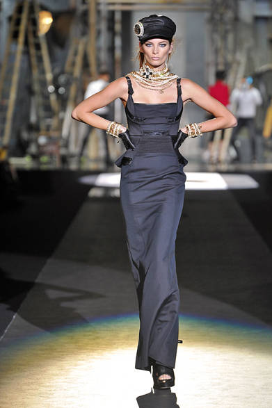 　2013年春夏コレクション