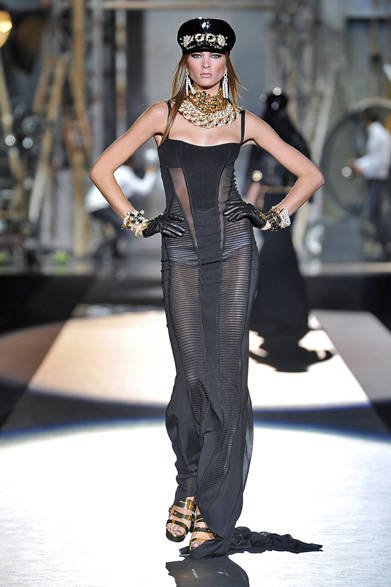 　2013年春夏コレクション