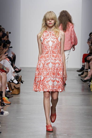 <strong>KAREN WALKER｜カレン ウォーカー</strong>　2013年春夏コレクション