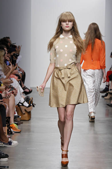 <strong>KAREN WALKER｜カレン ウォーカー</strong>　2013年春夏コレクション