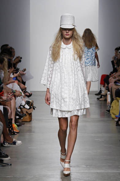 <strong>KAREN WALKER｜カレン ウォーカー</strong>　2013年春夏コレクション