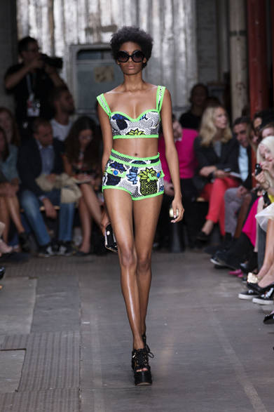 　2013年春夏コレクション